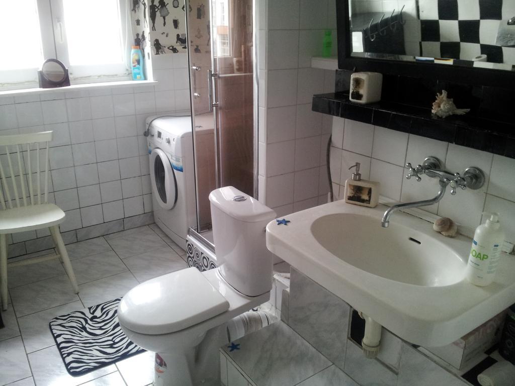 Sloneczny Apartament Z Balkonem Apartment Gdansk Bagian luar foto